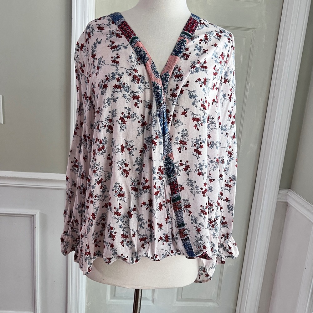 Democracy Blouse 1X Women Floral Faux Wrap Ruffle Cuff Cream Boho Peasant Top